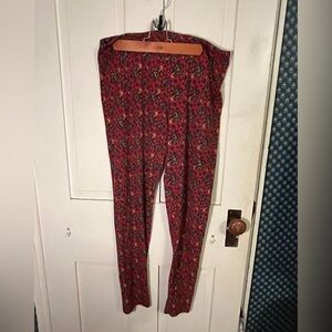 LuLaRoe Red and Blue Flower Patterned Leggings
